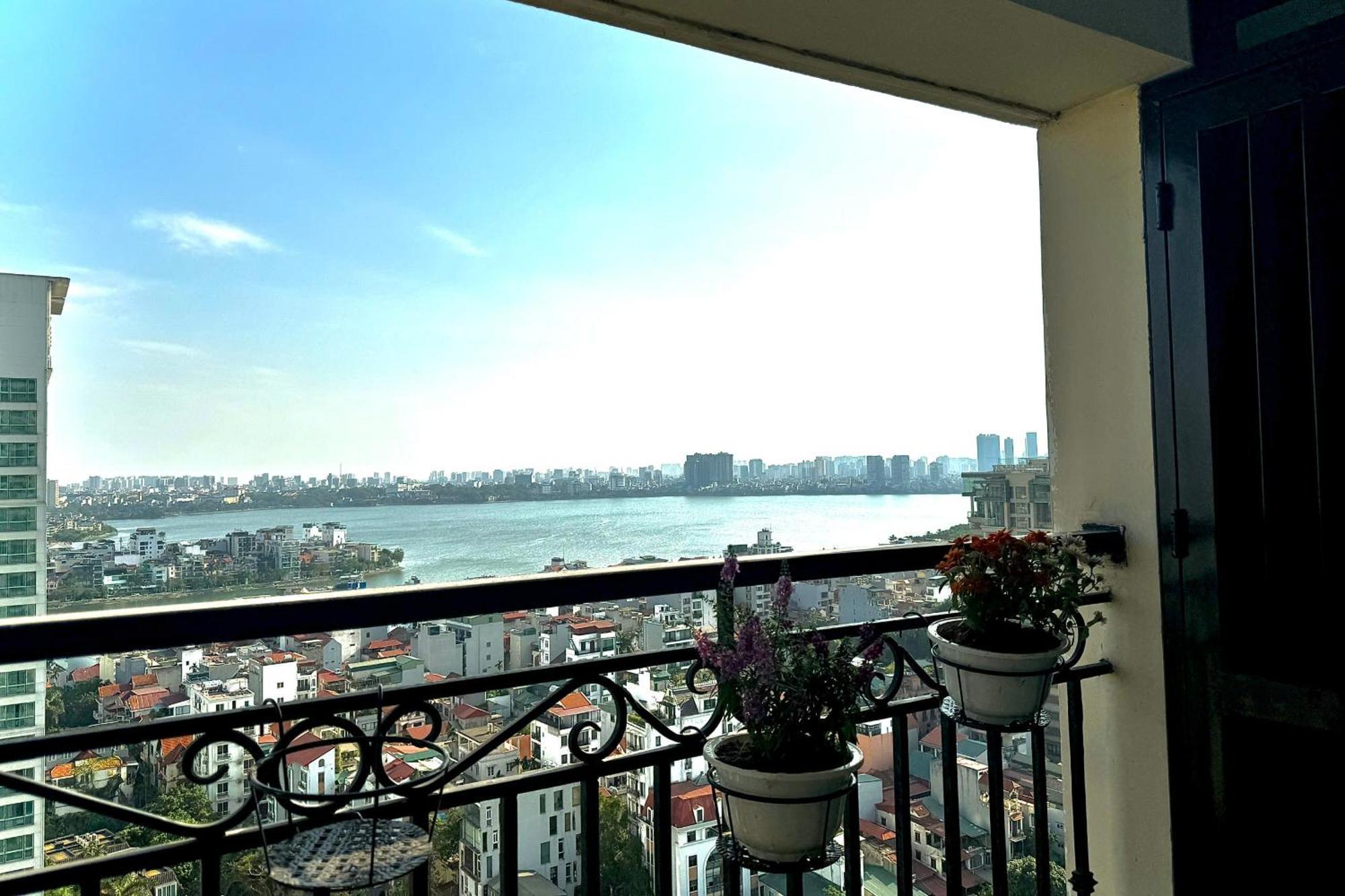D'Leroi Soleil - Westlake Suite & Apartment ฮานอย ภายนอก รูปภาพ